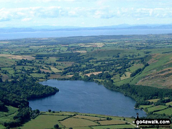 Walk c212 Burnbank Fell, Gavel Fell, Hen Comb and Mellbreak from Loweswater - Loweswater from Mellbreak (North Top)