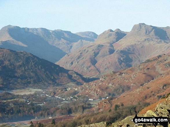 Crinkle Crags (Crinkle Crags (South Top), Crinkle Crags (Long Top), & Gunson Knott), Bow Fell (Bowfell), Esk Pike & The Langdale Pikes from Loughrigg