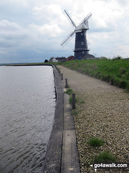 Walk nf160 Berney Mill from Reedham - Berney Arms Drainage Mill from The Berney Arms