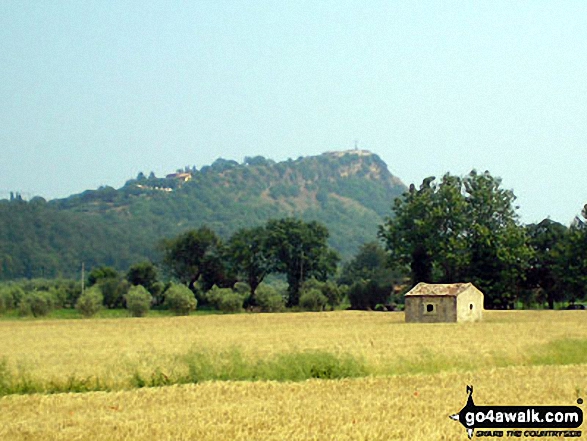 Walk lo107 Rocca di Manerba from Dusano - Rocca di Manerba from Via Agello