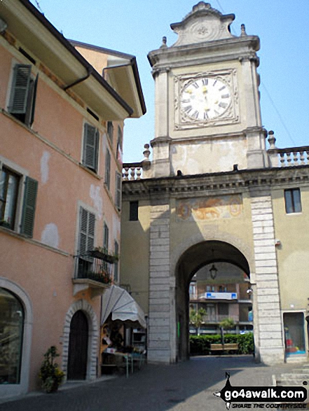 Walk lo103 Madonna Del Rio and San Bartolomeo from Salo - Salo on the shores of Lago di Garda (Lake Garda)