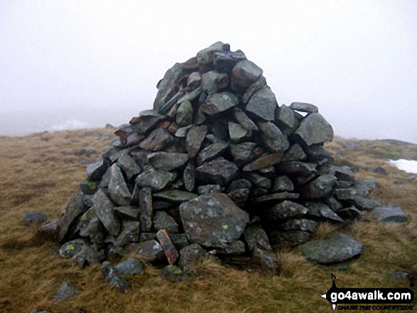 Woodend Height (Yoadcastle) summit cairn 