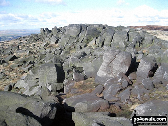 Walk wy139 Blackstone Edge and Dog Hill (Rishworth Moor) from Ryburn Reservoir - Blackstone Edge summit