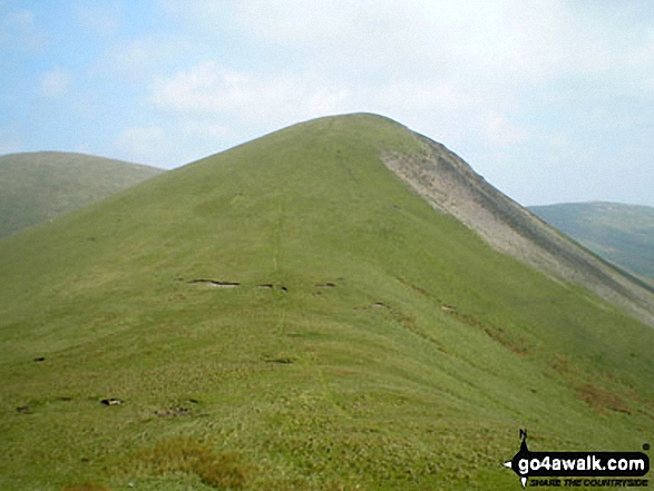 Walk c336 Calders, The Calf and Yarlside via Cautley Spout from The Cross Keys - Kensgriff from Yarlside