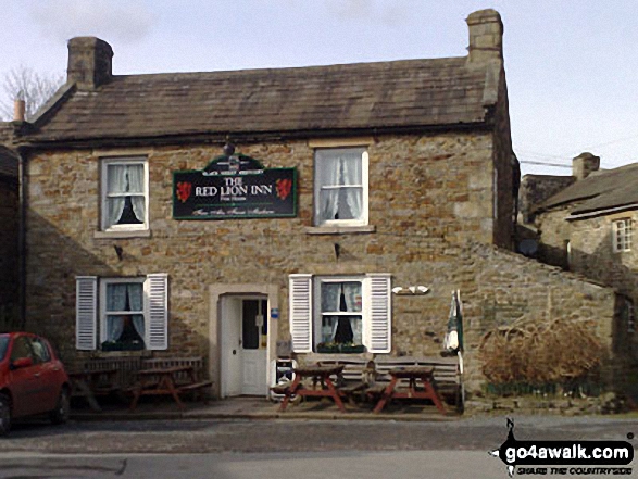 Walk ny140 Fremington Edge and Calver Hill from Reeth - The Red Lion at Langthwaite