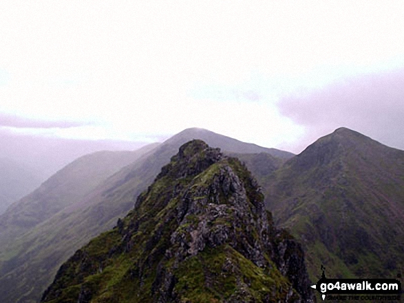 Walk h128 Aonach Eagach from Pass of Glen Coe - Looking west along the Aonach Eagach ridge at the Crazy Pinnacles from Meal Dearg (Aonach Eagach)