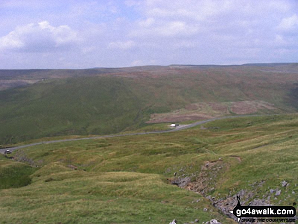 Walk ny110 Hardraw Force and Pike Hill from Hawes - A very dry Shivery Gill from Pike Hill