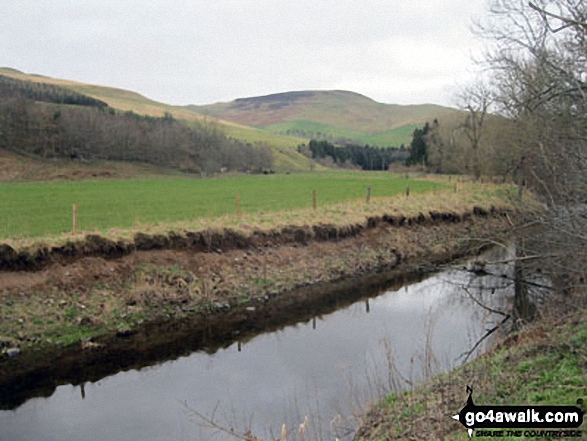 Walk bo124 Hownam Law from Morebattle - Hownam Law from Kale Water