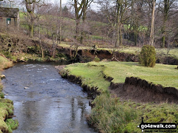 Walk d224 Lose Hill from Edale - The River Noe in The Vale of Edale