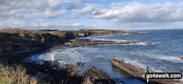 Walk n152 Dunstan from Craster - The coast near Dunstanburgh Castle