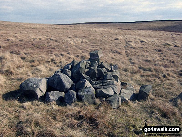 Walk l121 Easington Fell and The River Hodder from Slaidburn - 'Old Ned' (cairn) on Easington Fell