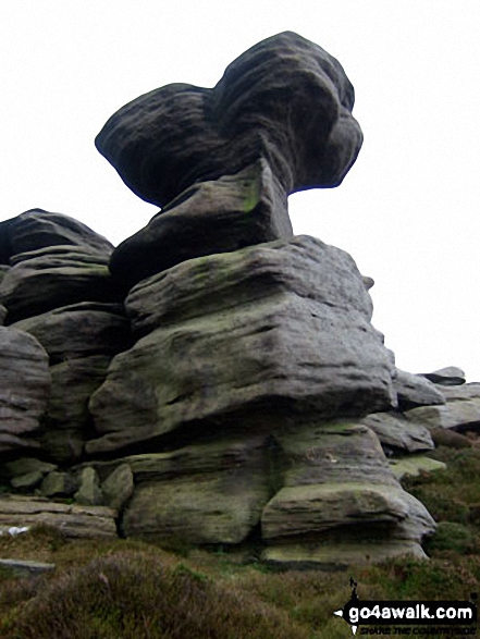 Walk sy119 Horse Stone and Outer Edge from The Flouch - Rocking Stones at Crow Stones Edge on Howden Moors