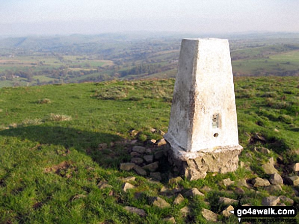 Walk s265 Old Mixon Hey from Butterton - Hill House summit trig point