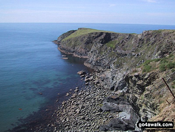 Walk pe121 Pen y Fan (Dinas Head) from Cwm-yr-Eglwys - The Pembrokeshire Coast Path