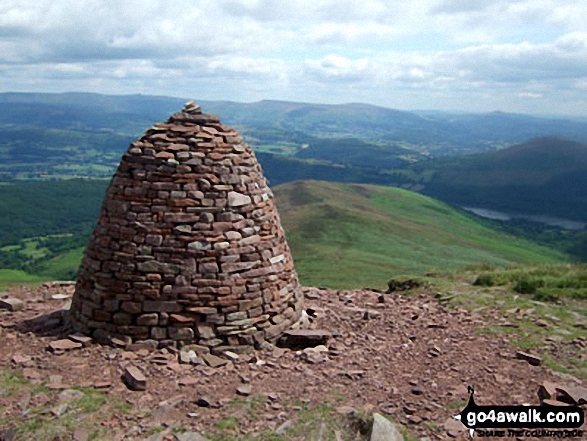 Walk po126 Allt Lwyd and Waun Rydd from Talybont Reservoir - Carn Pica above Twyn Du (Waun Rydd)