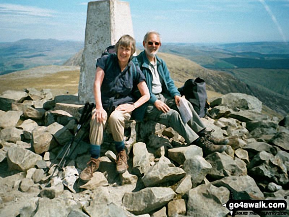 Walk gw152 Cadair Idris (Penygadair), Mynydd Moel, Cyfrwy and Gau Craig via The Pony Path - Peter and Janet Harwood on Cadair Idris