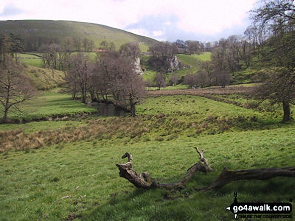 Walk d134 Wolfscote Dale, Biggin Dale, Biggin and The Tissington Trail from Alsop-en-le-Dale Station - Wolfscote Dale