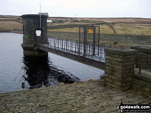 Walk sy106 Snailsden from Winscar Reservoir, Dunford Bridge - Snailsden Reservoir