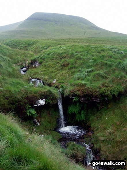 Walk po132 Heol Senni and Fan Gyhirych from Pont Gihirych (Cray Reservoir) - Another Waterfall with Fan Gyhirych towering above