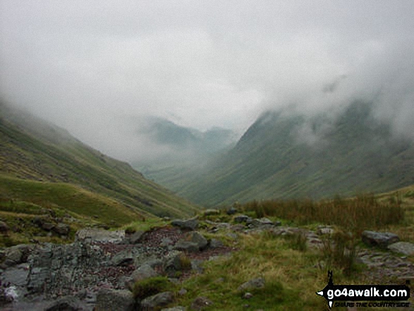 Walk c370 Scafell Pike from Seathwaite - Looking North to Stockley Bridge from Sprinkling Tarn