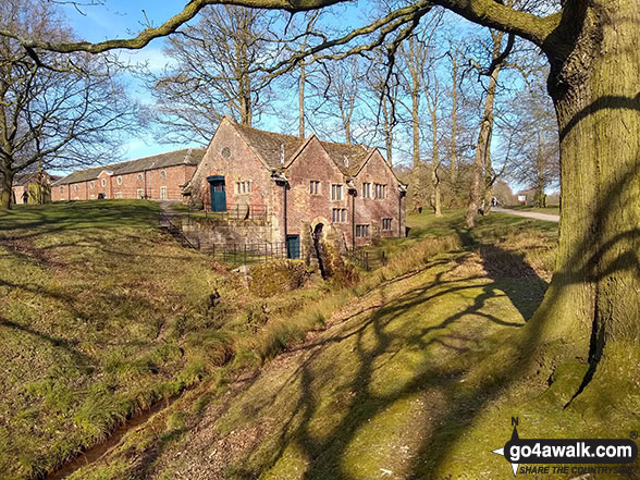 Walk ch102 Dunham Massey and The Bridgewater Canal from Lymm - The Waterwheel in Dunham Massey