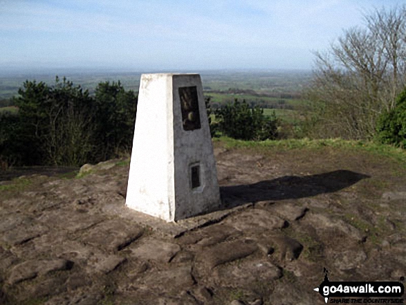 Walk Raw Head (Rawhead) walking UK Mountains in   Cheshire, England