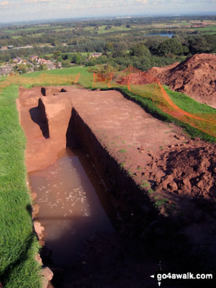 Walk ch129 Hangingstone Hill (Eddisbury Hill) from Barns Bridge Gates, Hatchmere - The Cheshire Plain from Eddisbury Hill Fort