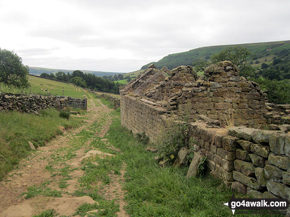 The ruined High Barn NW of Horn End Farm 