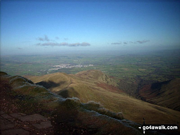 Walk po146 Cribyn and Fan y Big from Pont y Caniedydd - Brecon from the summit of Cribyn