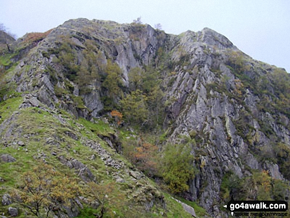 Walk c139 Allen Crags, Glaramara and Seathwaite Fell from Seatoller (Borrowdale) - Hanging Haystack Crag from Big Stanger Gill