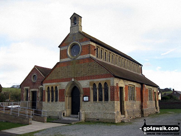 Walk bu141 Beacon Hill from Dagnall - Dagnall Church