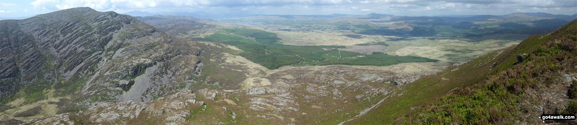 Rhinog Fawr and Northern Snowdonia from the cairn on the north end of the Rhinog Fach ridge