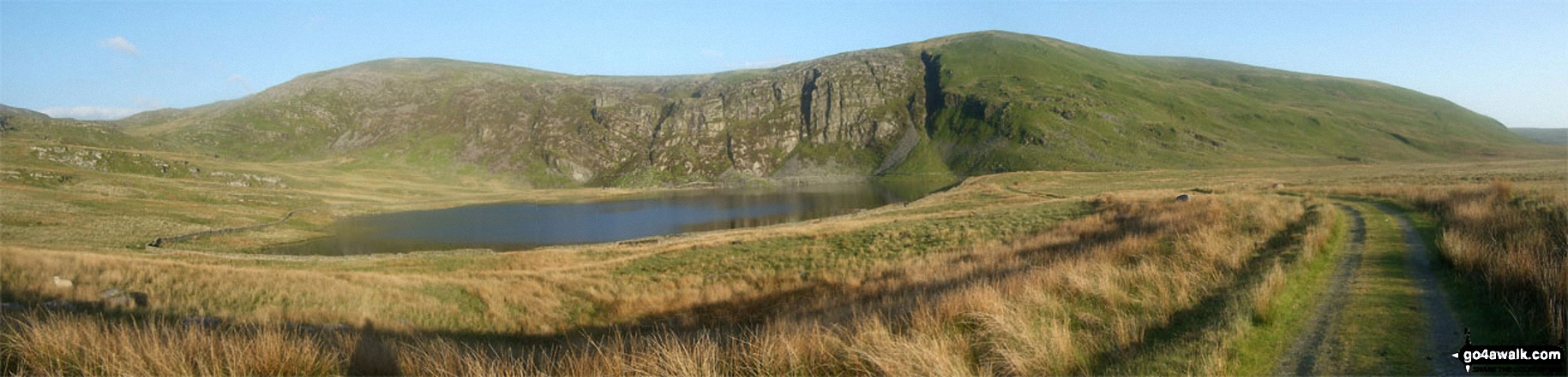 Walk gw159 Rhinog Fawr, Rhinog Fach, Y Llethr and Diffwys from Cwm Nantcol - Llyn Bodlyn