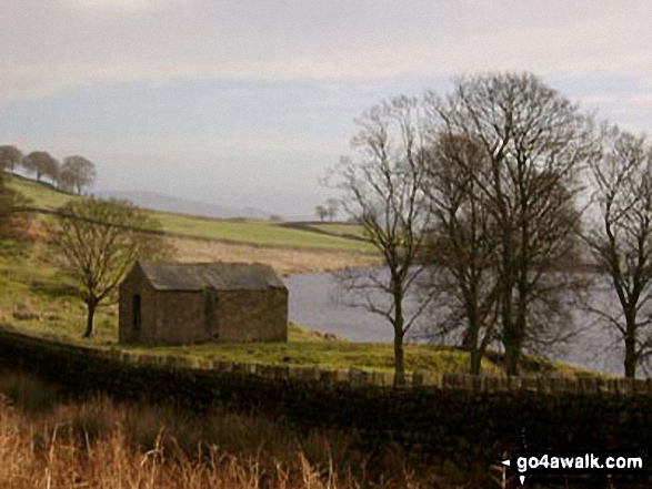 Walk ny124 Rylstone Fell, Cracoe Fell, Thorpe Fell Top and Embsay Moor from Embsay - Embsay Reservoir