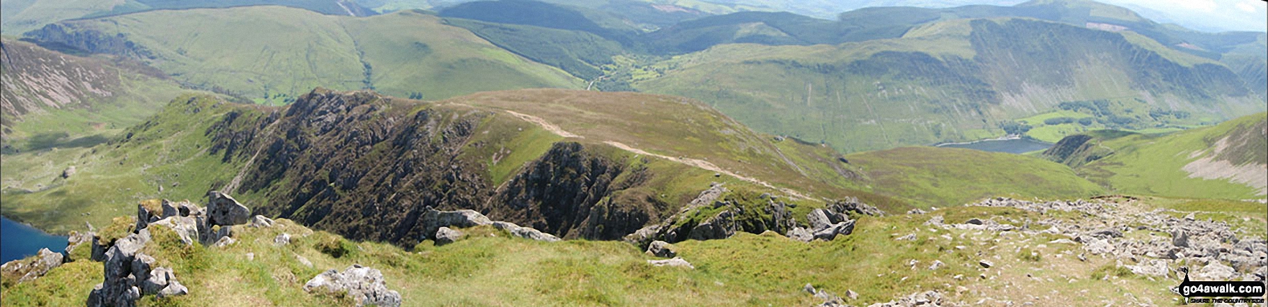 Walk gw123 Cadair Idris (Penygadair) Cyfrwy and Craig Cwm Amarch from Llanfihangel-y-pennant - The Minffordd Path where it crosses Craig Lwyd above Llyn Cau from Craig Cwm Amarch