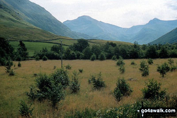 Walk h137 Ben Nevis and Carn Mor Dearg from Achintee, Fort William - Glen Nevis