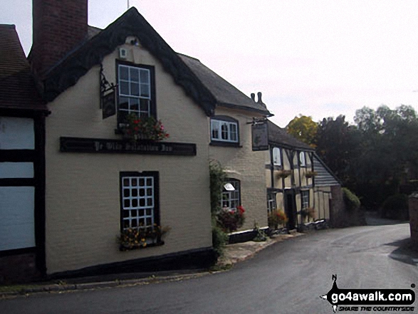 Walk hf142 Weobley from Dilwyn - Weobley Village