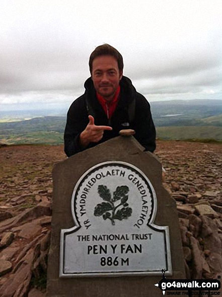 Walk po127 Fan y Big, Cribyn, Pen y Fan and Corn Du from Neuadd Reservoir - A very cold day but my boyfriend and I finally made it to the top of Pen y Fan summit