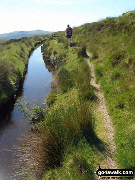 Walk de104 South Hessary Tor and Black Tor from Princetown - Devonport Leat