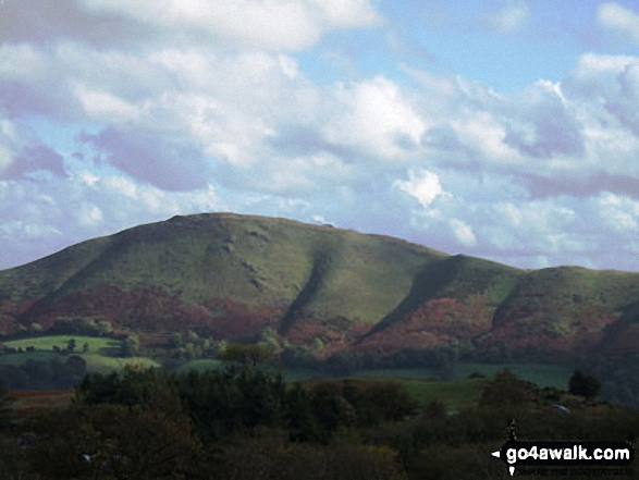 Walk sh102 Pole Bank and The Long Mynd from Church Stretton - Caer Caradoc Hill from Church Stretton