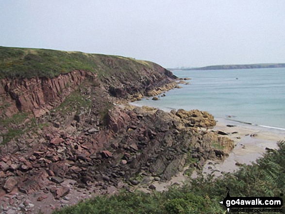 Walk pe110 Aber Bach and Pen y Fan (Dinas Head) from Cwm-yr-Eglwys - The Pembrokeshire Coast Path