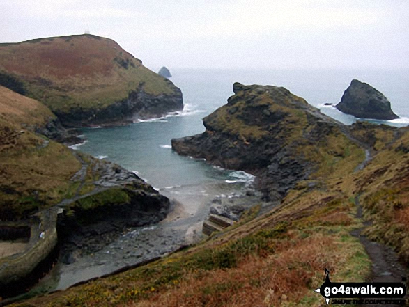 Walk co155 Grower Rock from Boscastle - Boscastle Harbour