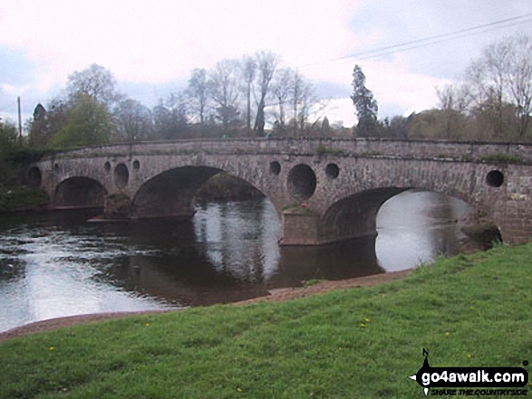 Walk mo113 The River Usk and Coed y Bwnydd from Clytha - Pant-y-Goitre Bridge over The River Usk