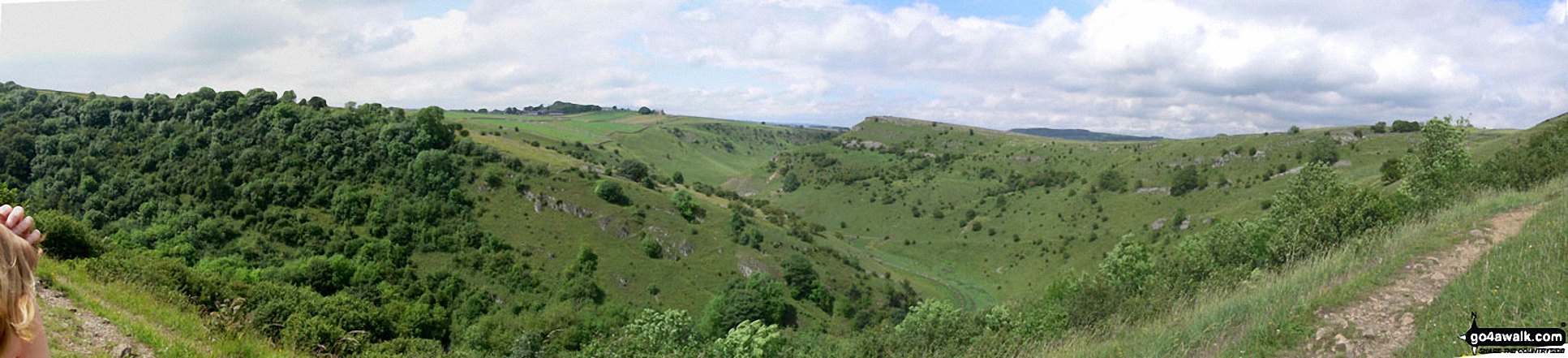 Walk d305 Stoney Middleton, Coombs Dale, Longston Moor, Wardlow Hay Cop and Foolow from Eyam - *Cressbrook Dale