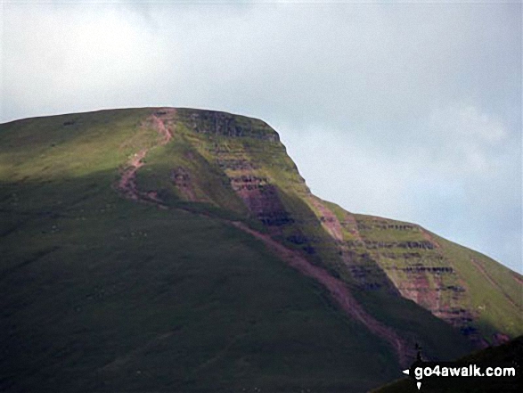 Walk po127 Fan y Big, Cribyn, Pen y Fan and Corn Du from Neuadd Reservoir - Cribyn from Bwlch Ar y Fan