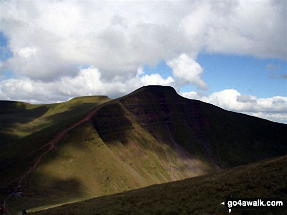 Walk po104 Pen y Fan and Cribyn from Nant Gwdi - Pen y Fan from Cribyn