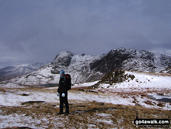 Walk c208 Harrison Stickle and High Raise from The New Dungeon Ghyll, Great Langdale - On Sergeant Man