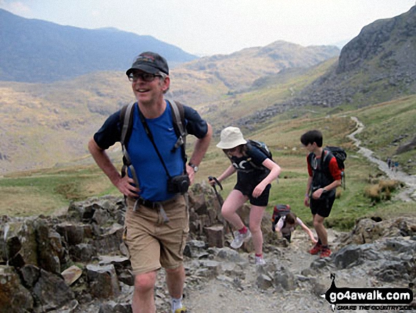 Walk gw198 The Welsh 3000's (Snowdon Area) from Pen-y-Pass - Climbing the PYG Track up Mount Snowdon