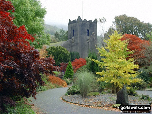 Walk c195 Castle How and Blea Rigg from Grasmere - Autumn in Grasmere Village