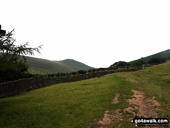 Walk po146 Cribyn and Fan y Big from Pont y Caniedydd - Walking towards Cribyn from Pont y Caniedydd